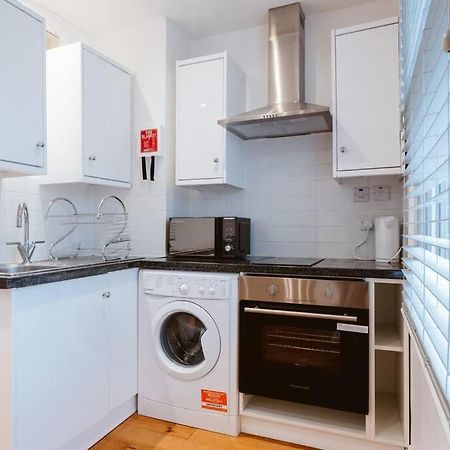 Your Lovely Studio Flat- West3 Londres Extérieur photo